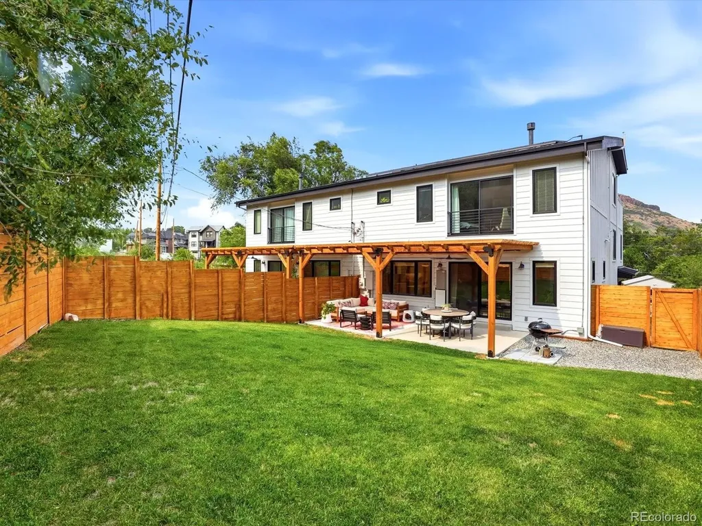 110 Arapahoe Street Golden CO 80403