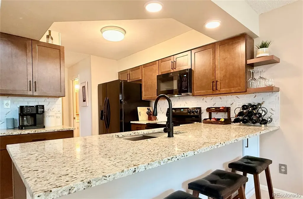 5714 W Atlantic Place Lakewood CO 80227
