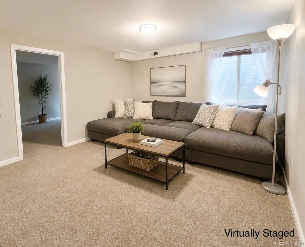 5714 W Atlantic Place Lakewood CO 80227