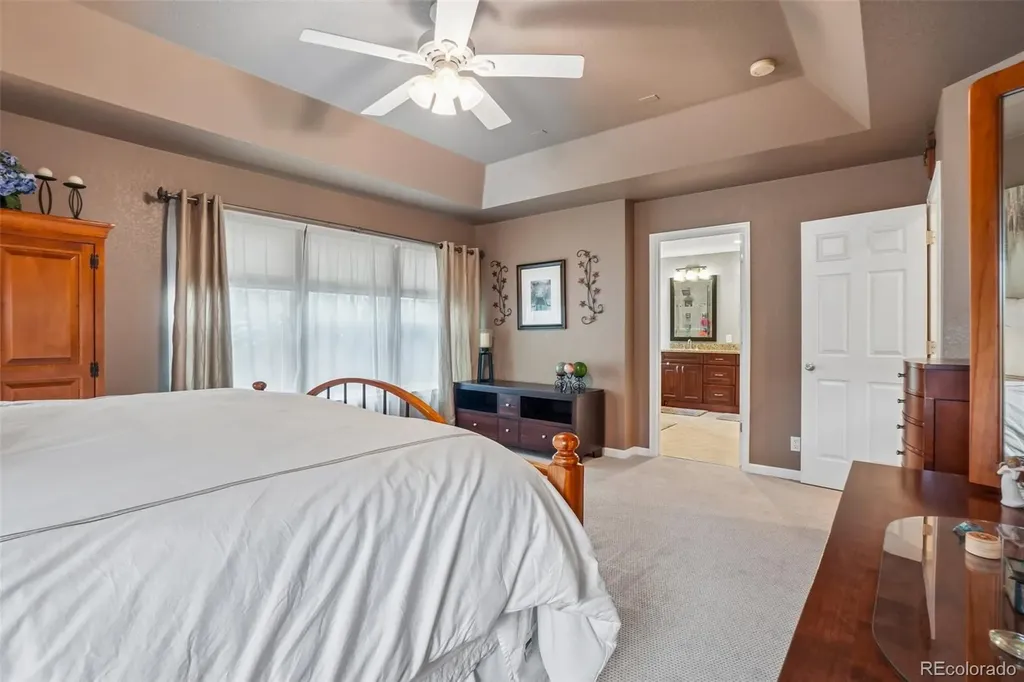 9937 Gwendelyn Place Littleton CO 80129