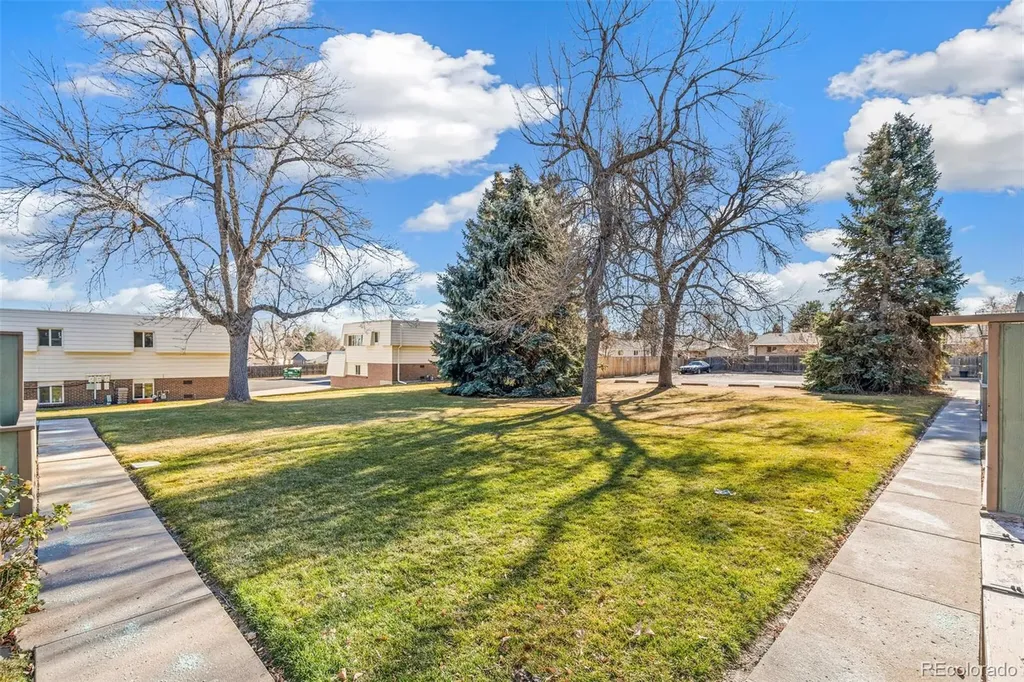 8870 W Jewell Avenue Lakewood CO 80232