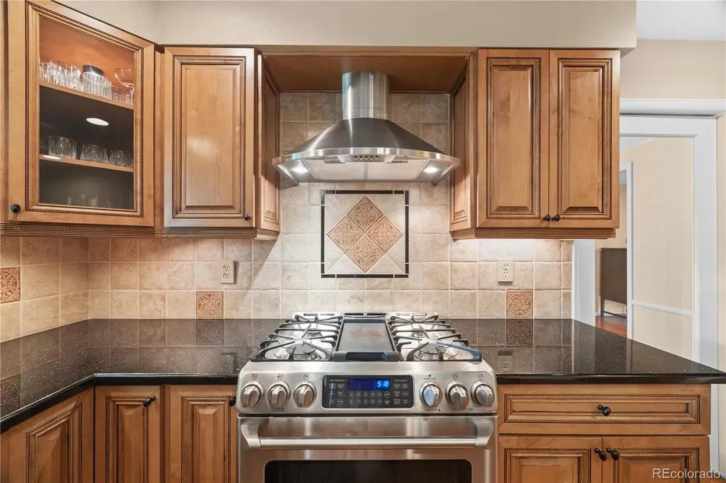 7409 S Newport Way Centennial CO 80112