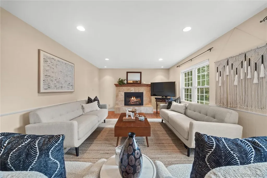 7409 S Newport Way Centennial CO 80112