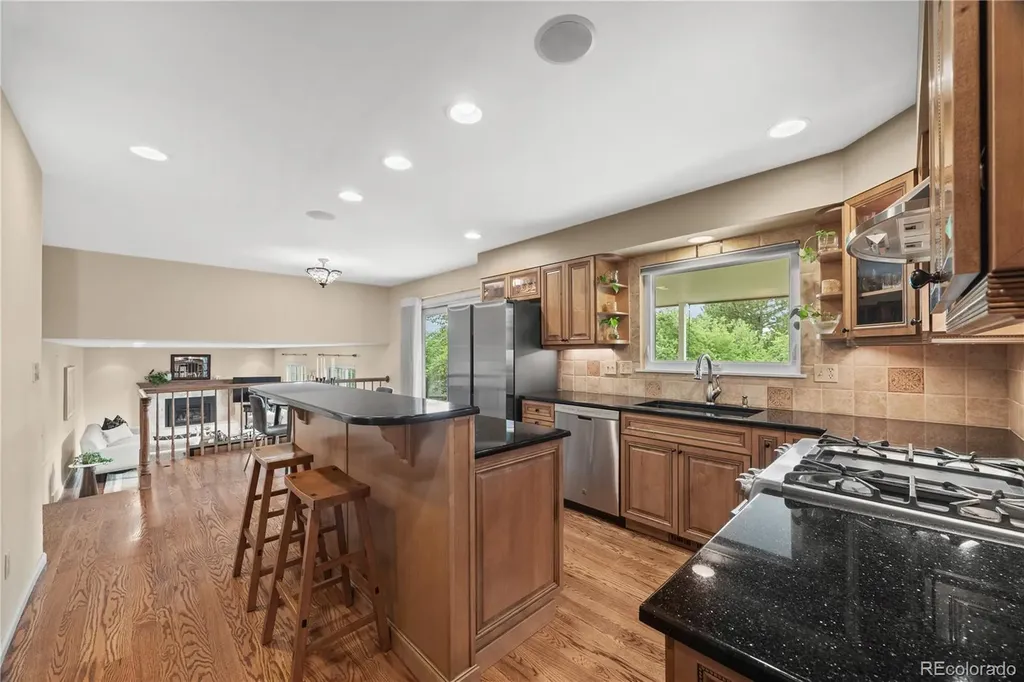 7409 S Newport Way Centennial CO 80112