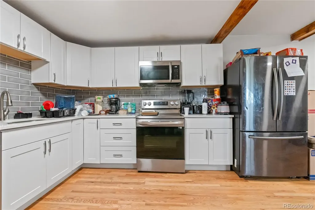4992 Grove Street Denver CO 80221