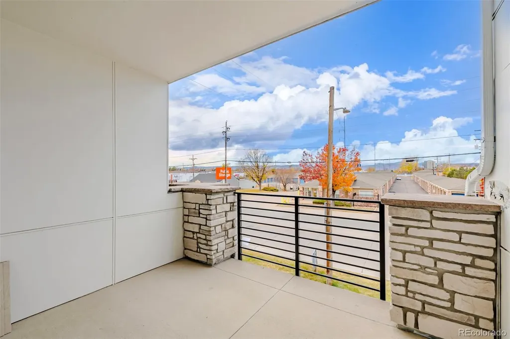 2078 S Holly Street Denver CO 80222