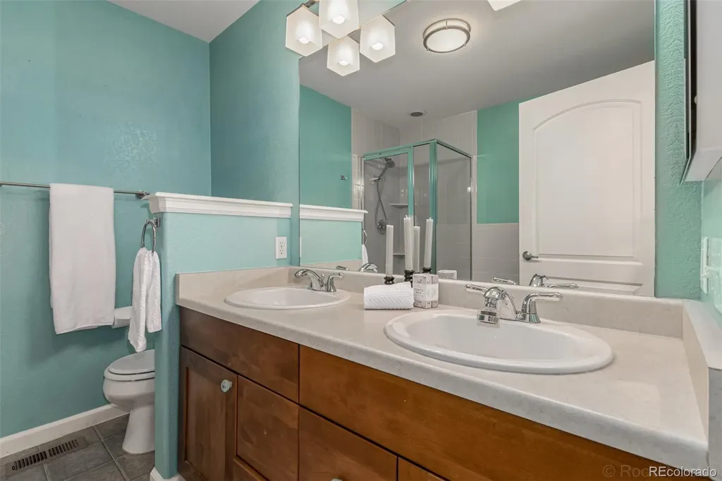 8614 Gold Peak Drive Highlands Ranch CO 80130