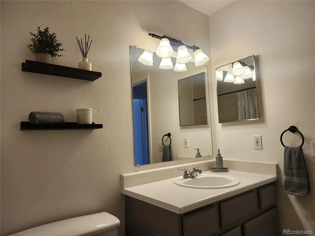11518 Community Center Drive Northglenn CO 80233