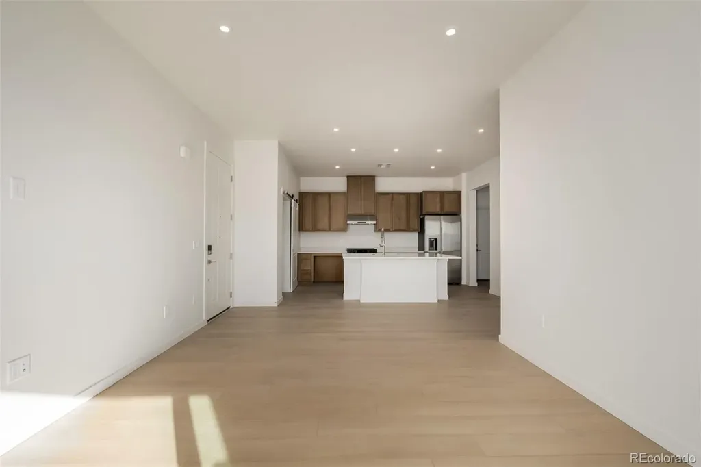6153 N Ceylon Street Denver CO 80249
