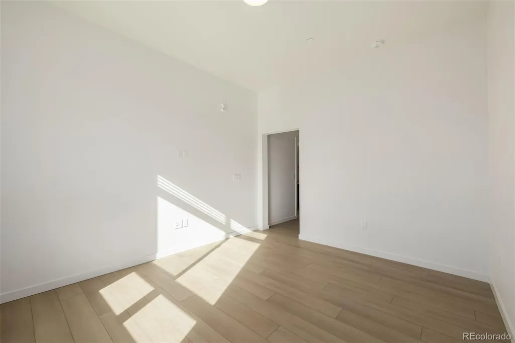 6153 N Ceylon Street Denver CO 80249