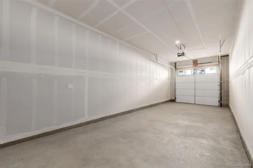 6153 N Ceylon Street Denver CO 80249