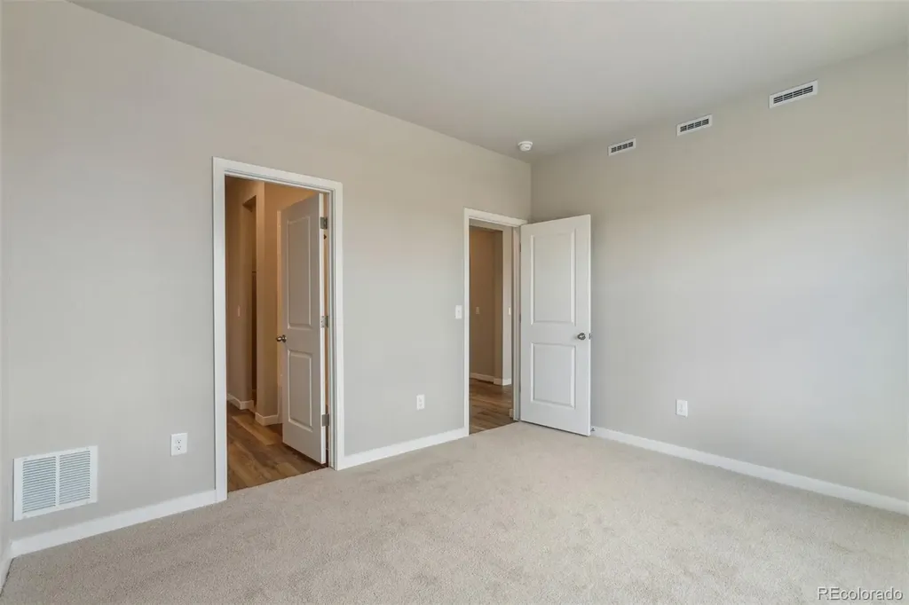 48190 Shetland Drive Bennett CO 80102
