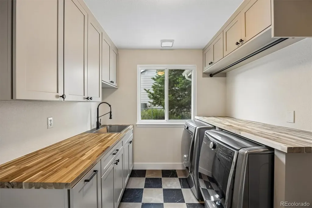 16120 W 69th Place Arvada CO 80007