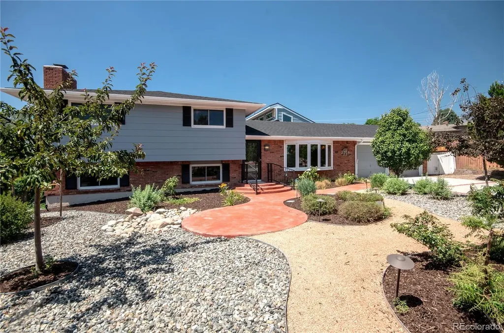 2226 Glenwood Circle Colorado Springs CO 80909