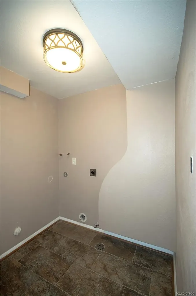 2226 Glenwood Circle Colorado Springs CO 80909