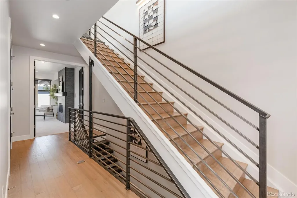 3855 Jason Street Denver CO 80211