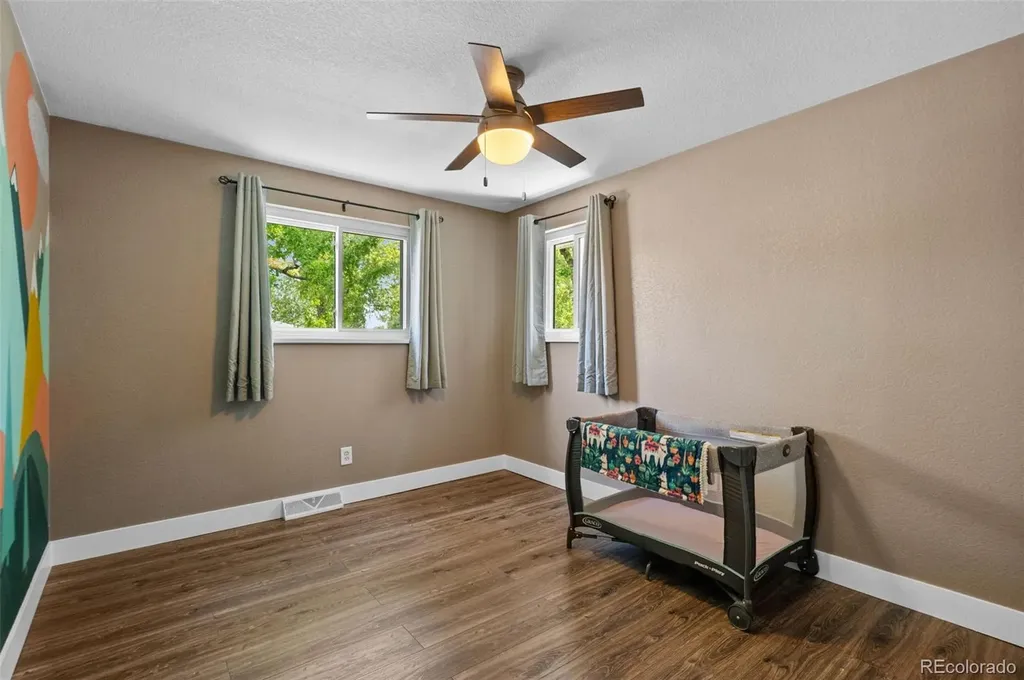 1435 S Zephyr Street Denver CO 80232