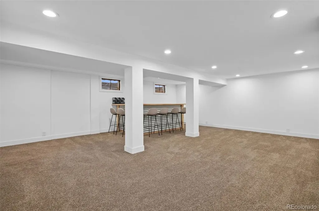 1435 S Zephyr Street Denver CO 80232