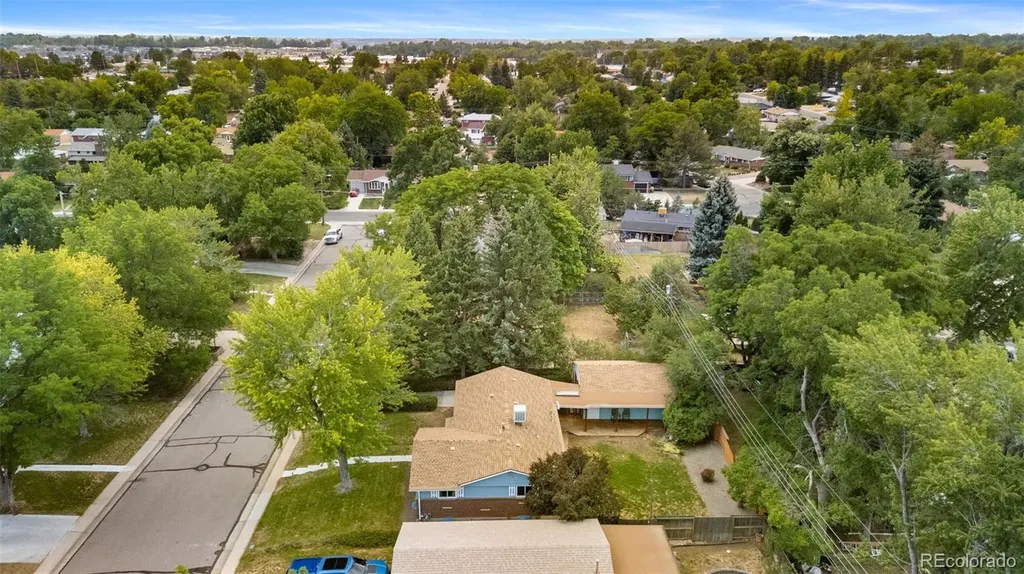 1435 S Zephyr Street Denver CO 80232