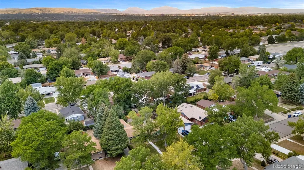 1435 S Zephyr Street Denver CO 80232