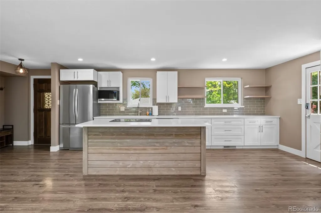 1435 S Zephyr Street Denver CO 80232