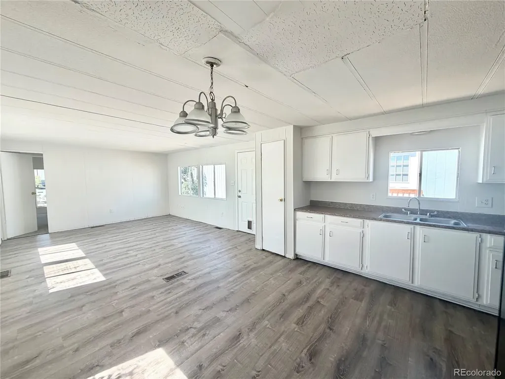 675 Kiowa Avenue Bennett CO 80102