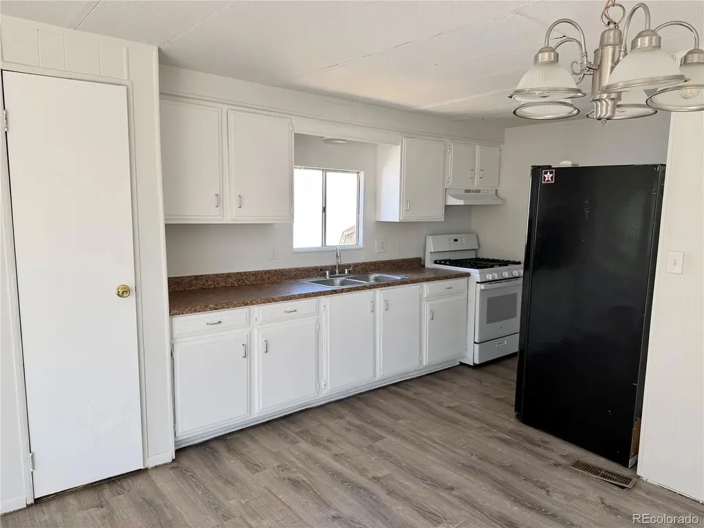 675 Kiowa Avenue Bennett CO 80102