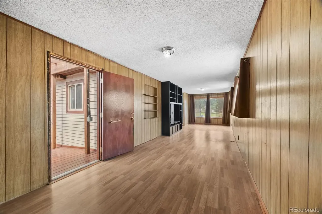 1595 S Wolff Street Denver CO 80219
