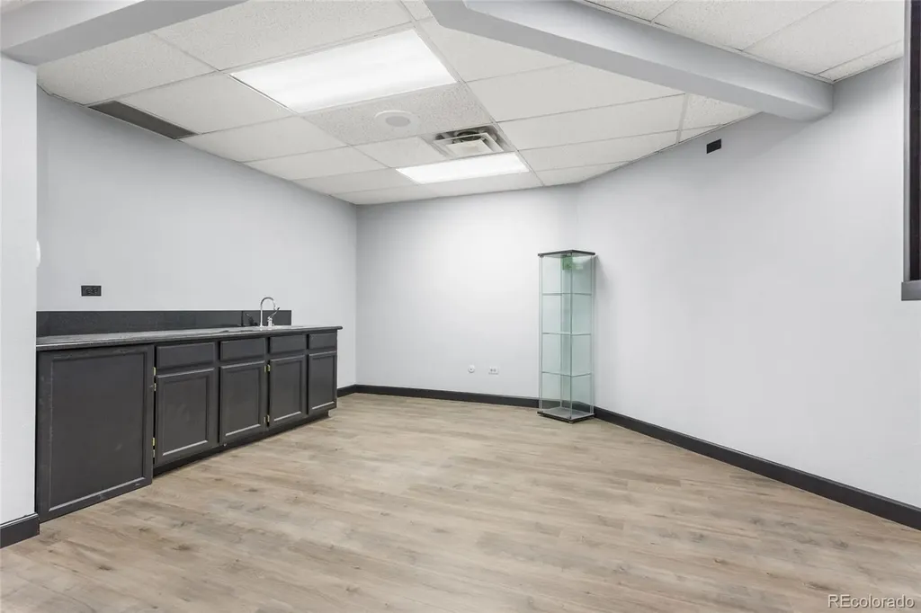 1231 S Parker Road Denver CO 80231