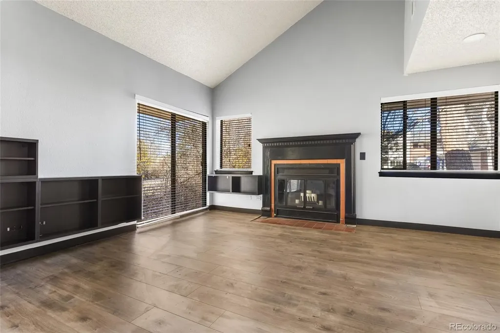 1231 S Parker Road Denver CO 80231