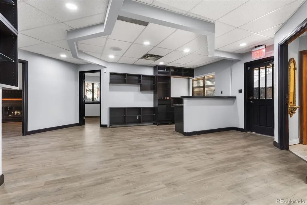 1231 S Parker Road Denver CO 80231