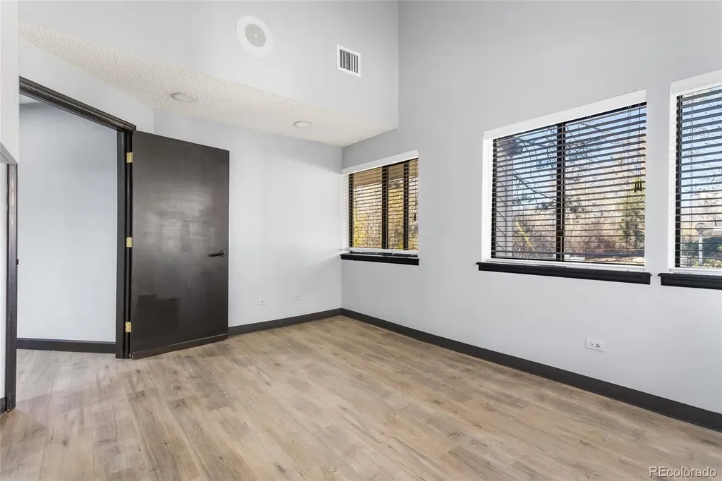 1231 S Parker Road Denver CO 80231