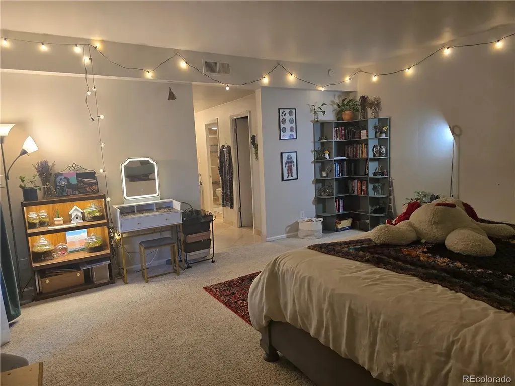 4250 S Olive Street Denver CO 80237