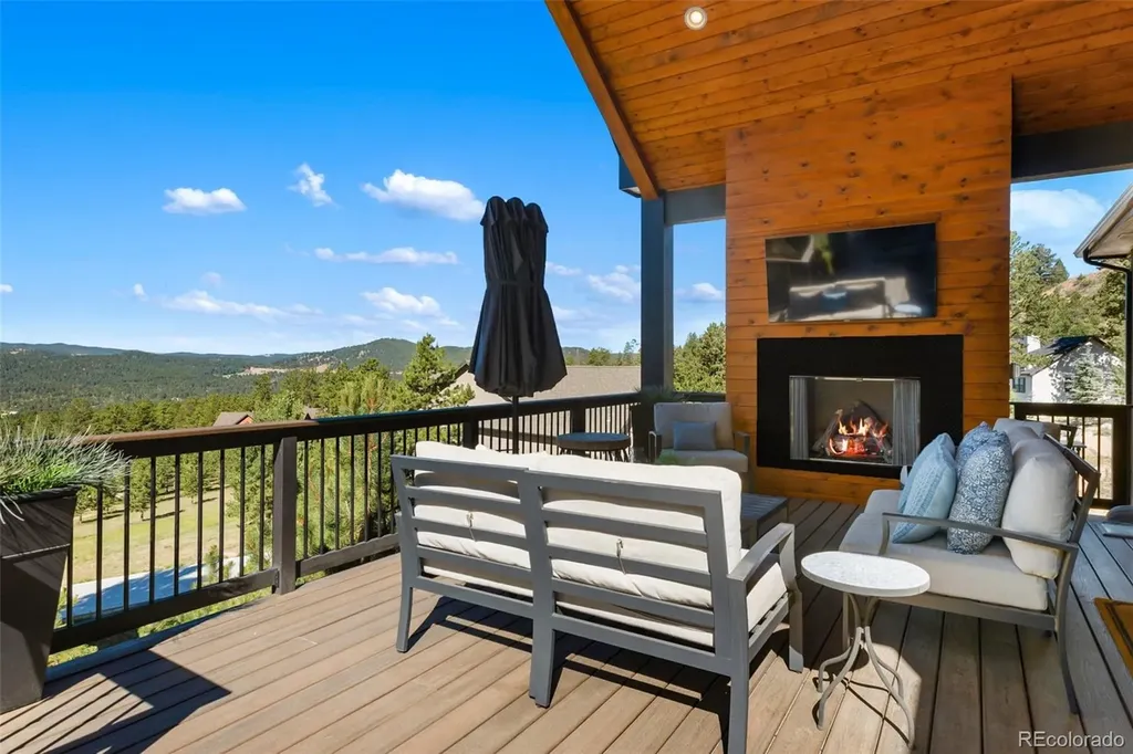 1005 Locklin Way Woodland Park CO 80863