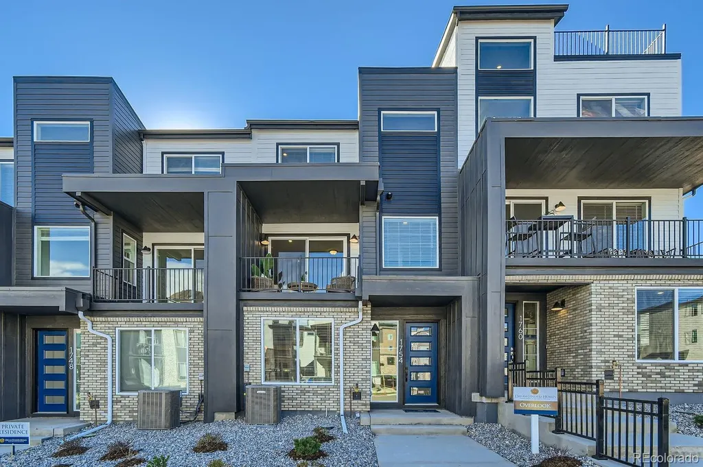 1563 Alcott Way Broomfield CO 80023
