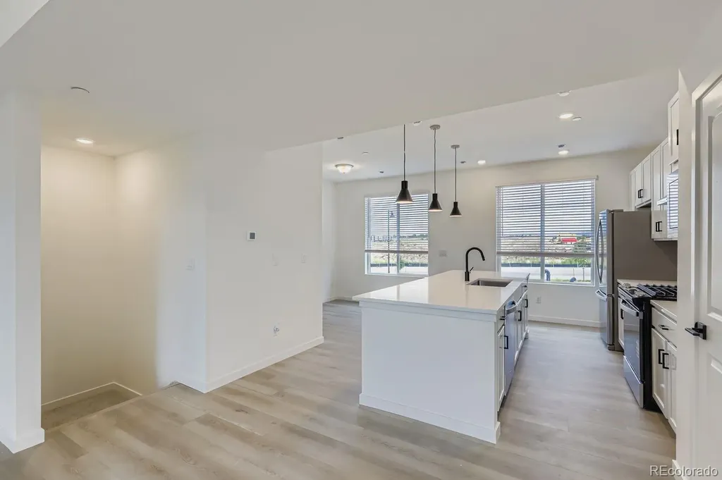 1563 Alcott Way Broomfield CO 80023