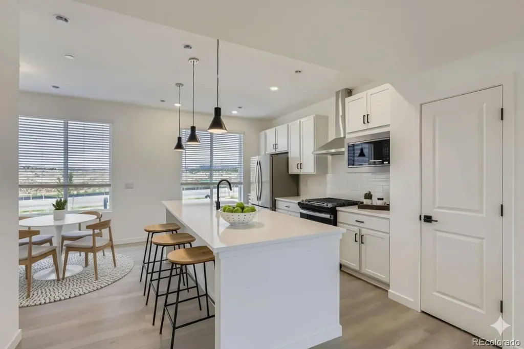 1563 Alcott Way Broomfield CO 80023