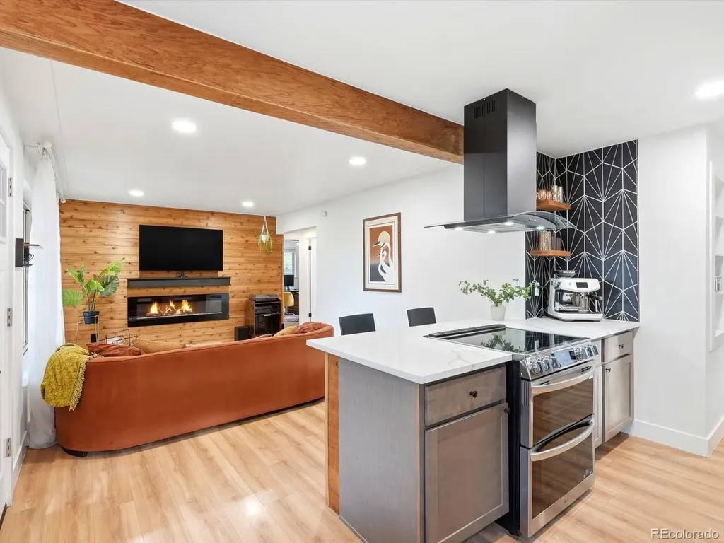 7610 W 24th Avenue Lakewood CO 80214