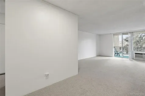 2231 S Vaughn Way Aurora CO 80014