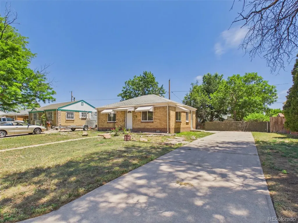 1334 S Decatur Street Denver CO 80219
