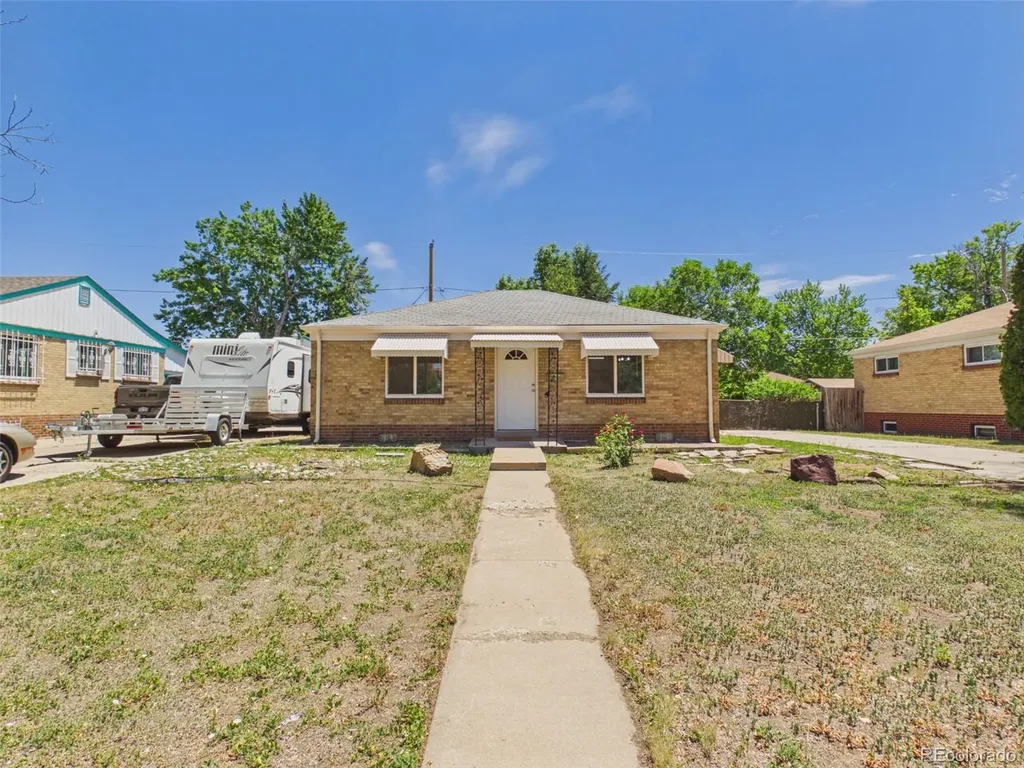 1334 S Decatur Street Denver CO 80219