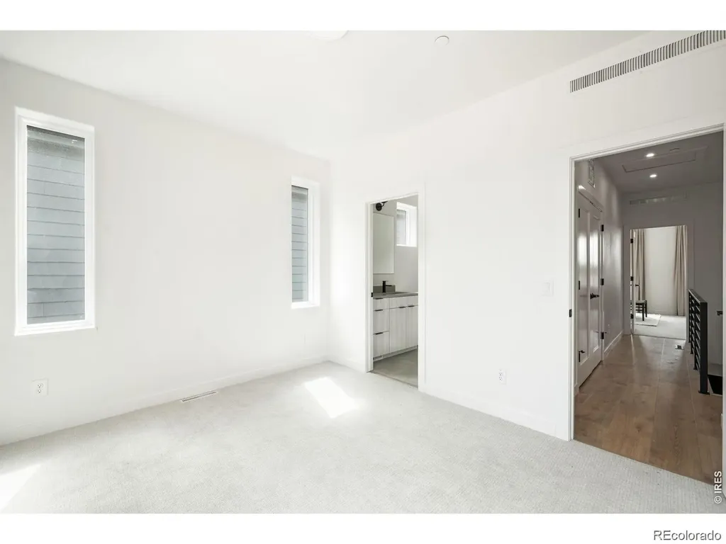 374 Bountiful Avenue Longmont CO 80501