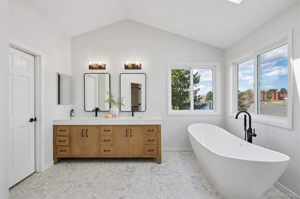 1971 Ashleigh Court Highlands Ranch CO 80126