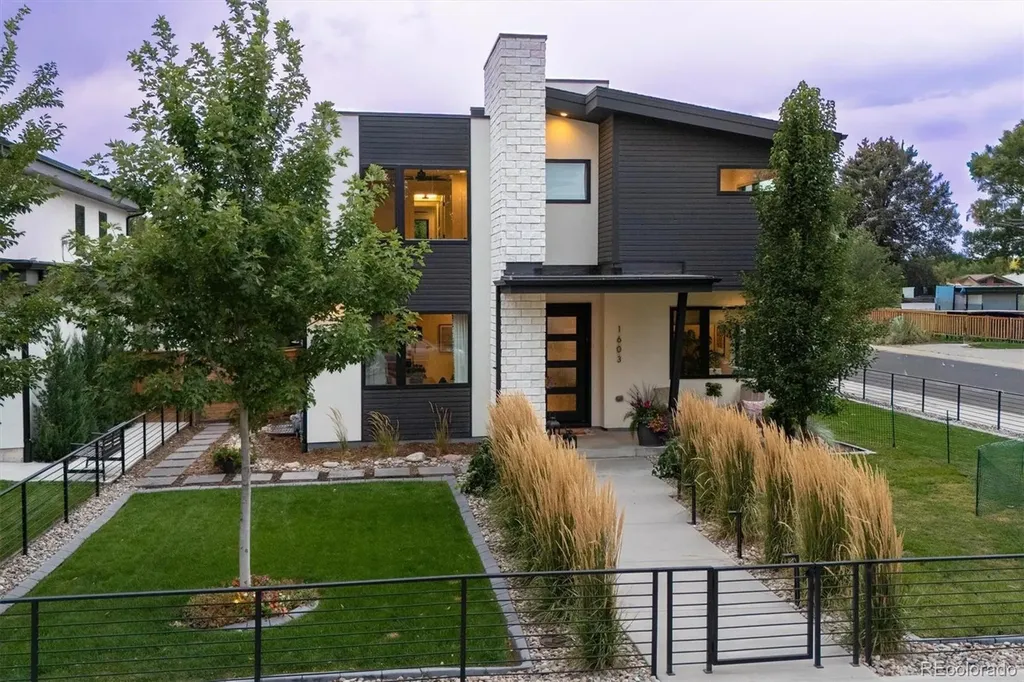 1603 S Elm Street Denver CO 80222