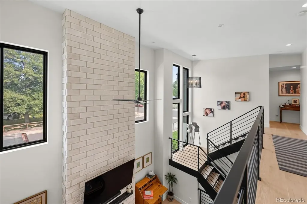 1603 S Elm Street Denver CO 80222
