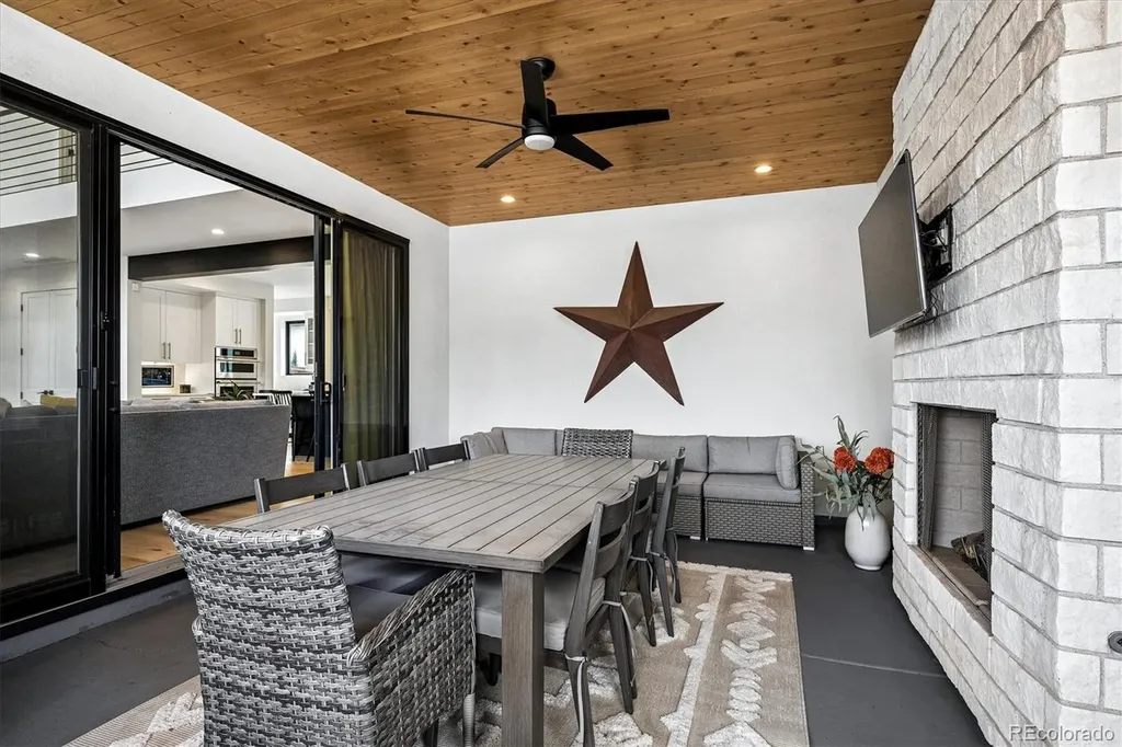 1603 S Elm Street Denver CO 80222