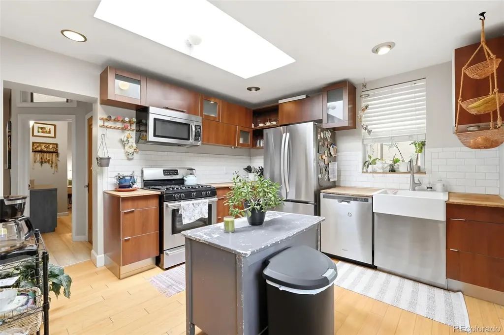 157 W Cedar Avenue Denver CO 80223