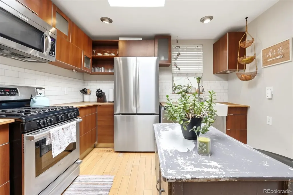 157 W Cedar Avenue Denver CO 80223