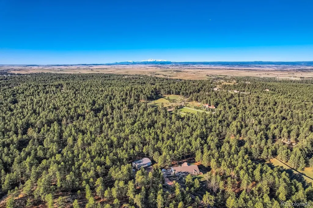 856 Woodridge Road Franktown CO 80116
