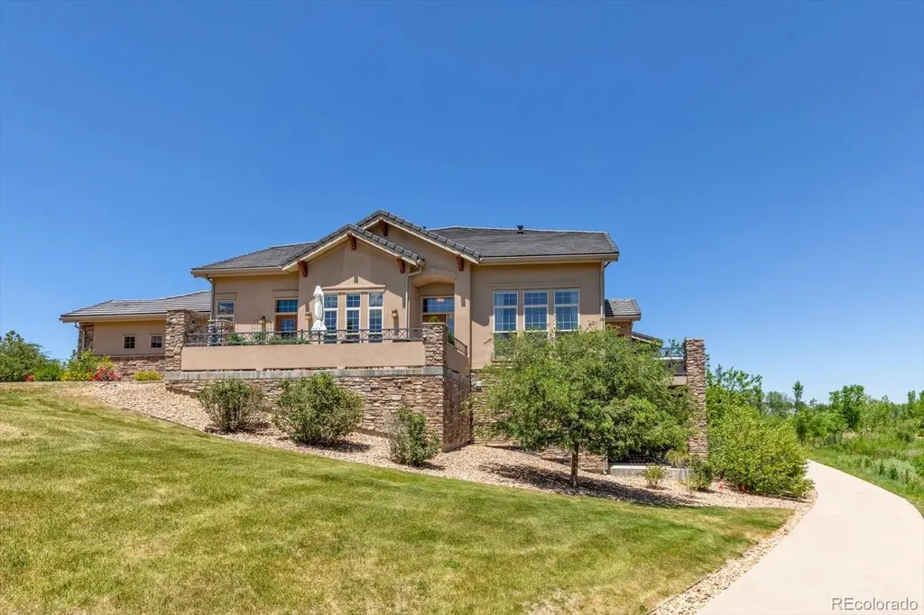 2758 Calmante Circle Superior CO 80027